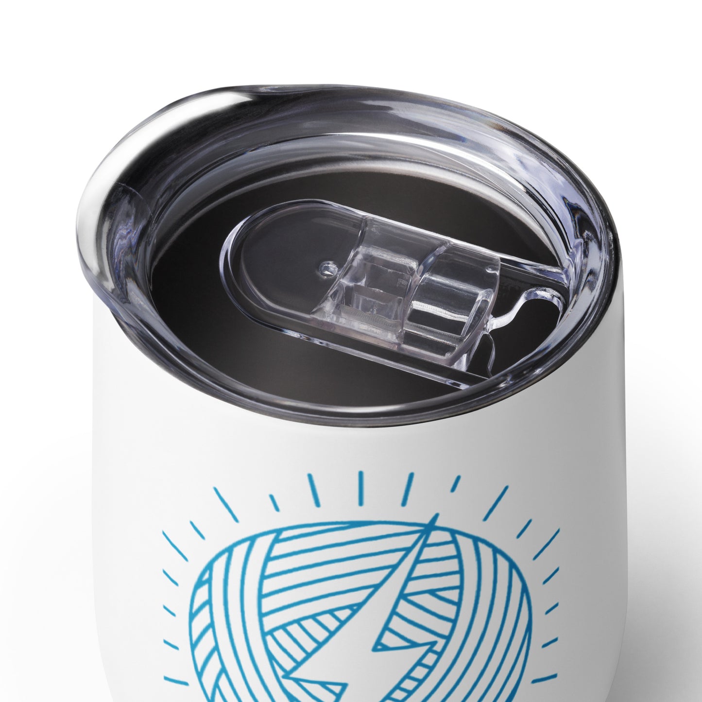Top detail view of the WIP Warrior stainless steel crochet tumbler with clear spill-resistant lid and blue yarn design.